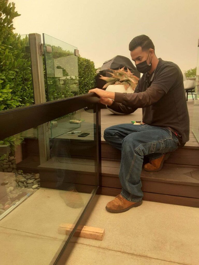 Locksmith technician